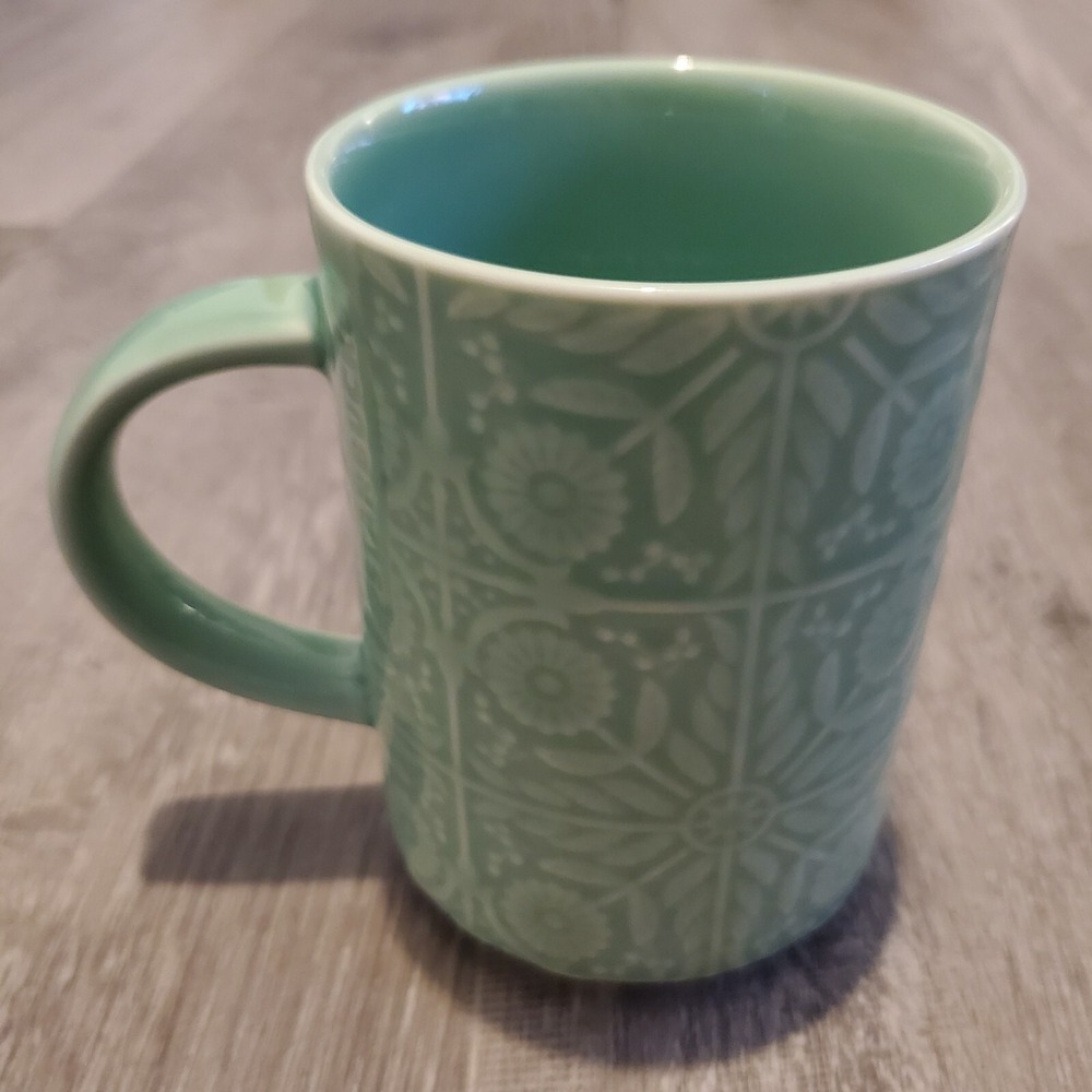 STARBUCKS Jade Green Embossed Daisy Flower Floral Coffee Mug Cup -12 oz